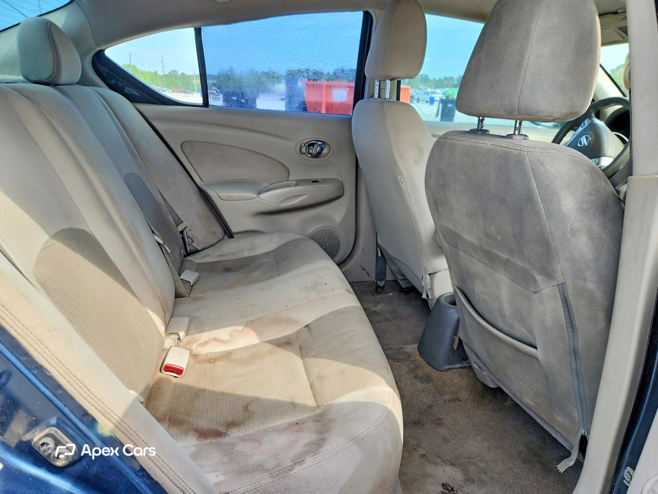 Nissan Versa 2016