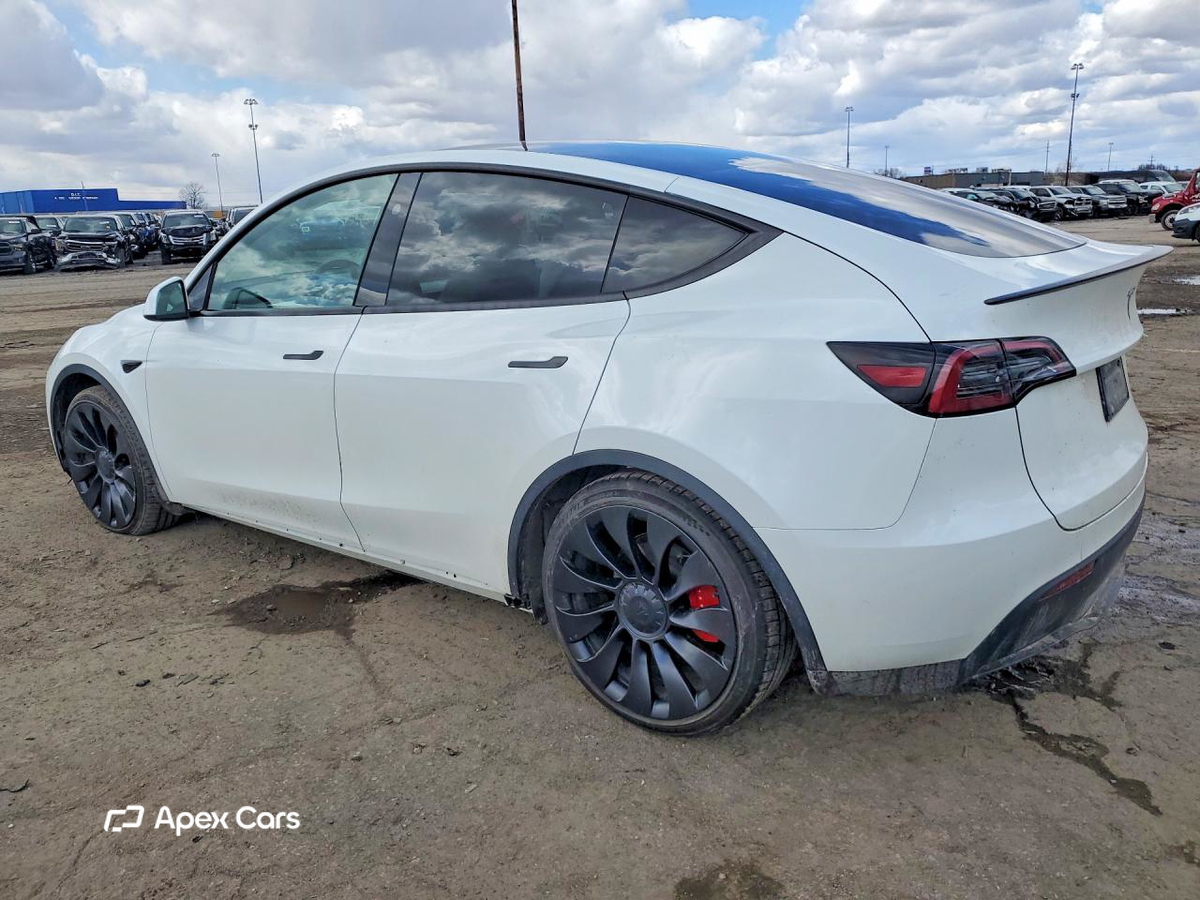 Tesla Model Y 2023
