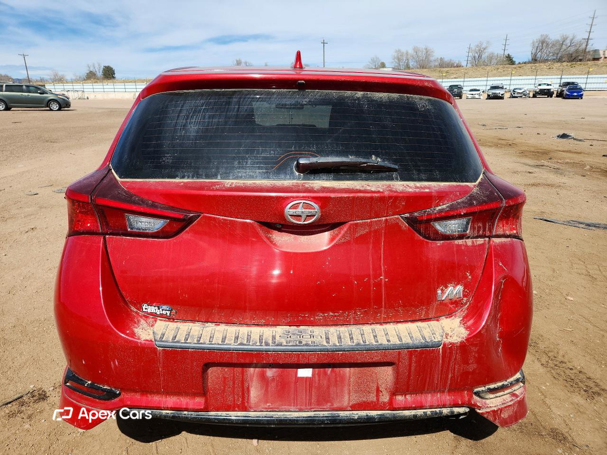 Scion iM 2016
