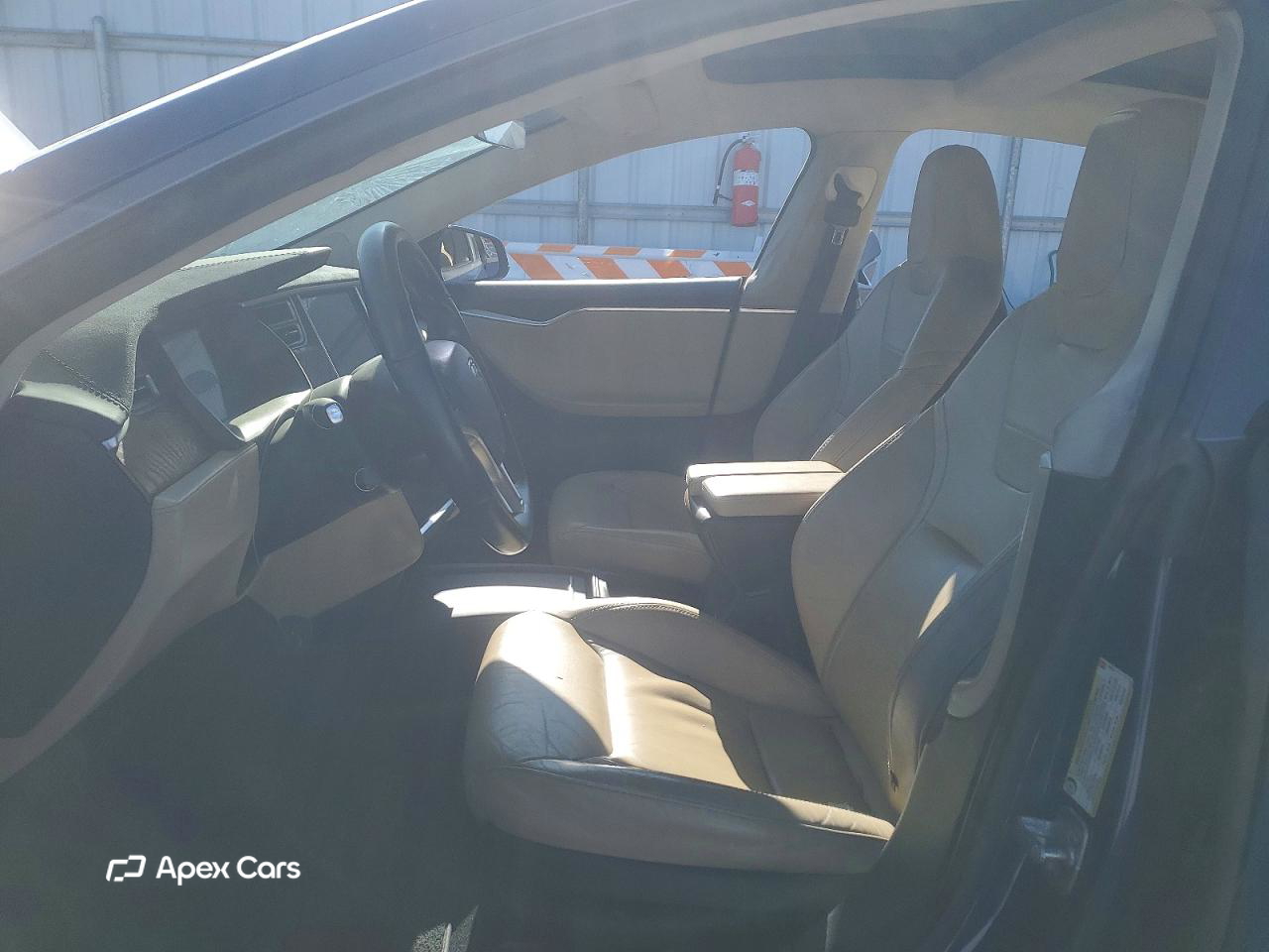 Tesla Model S 2016