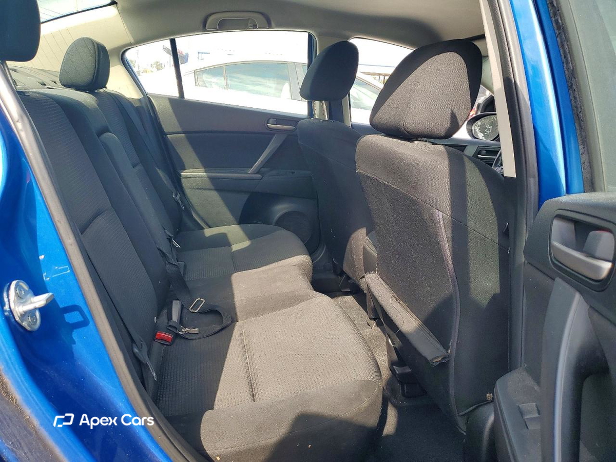 Mazda 3 2012