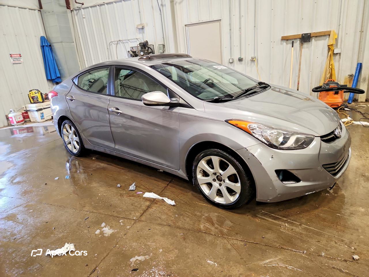 Hyundai Elantra 2012