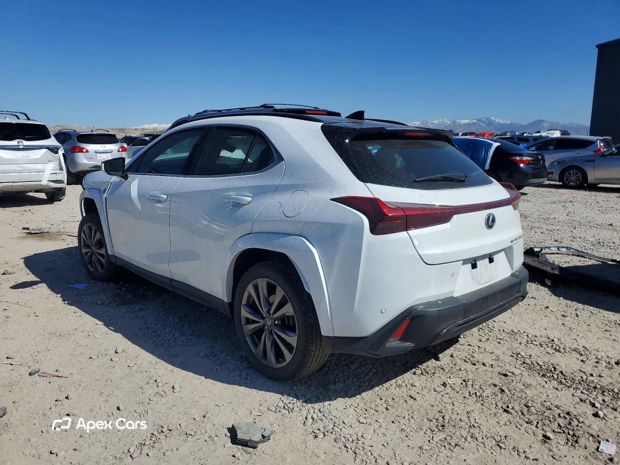 Lexus UX 2023