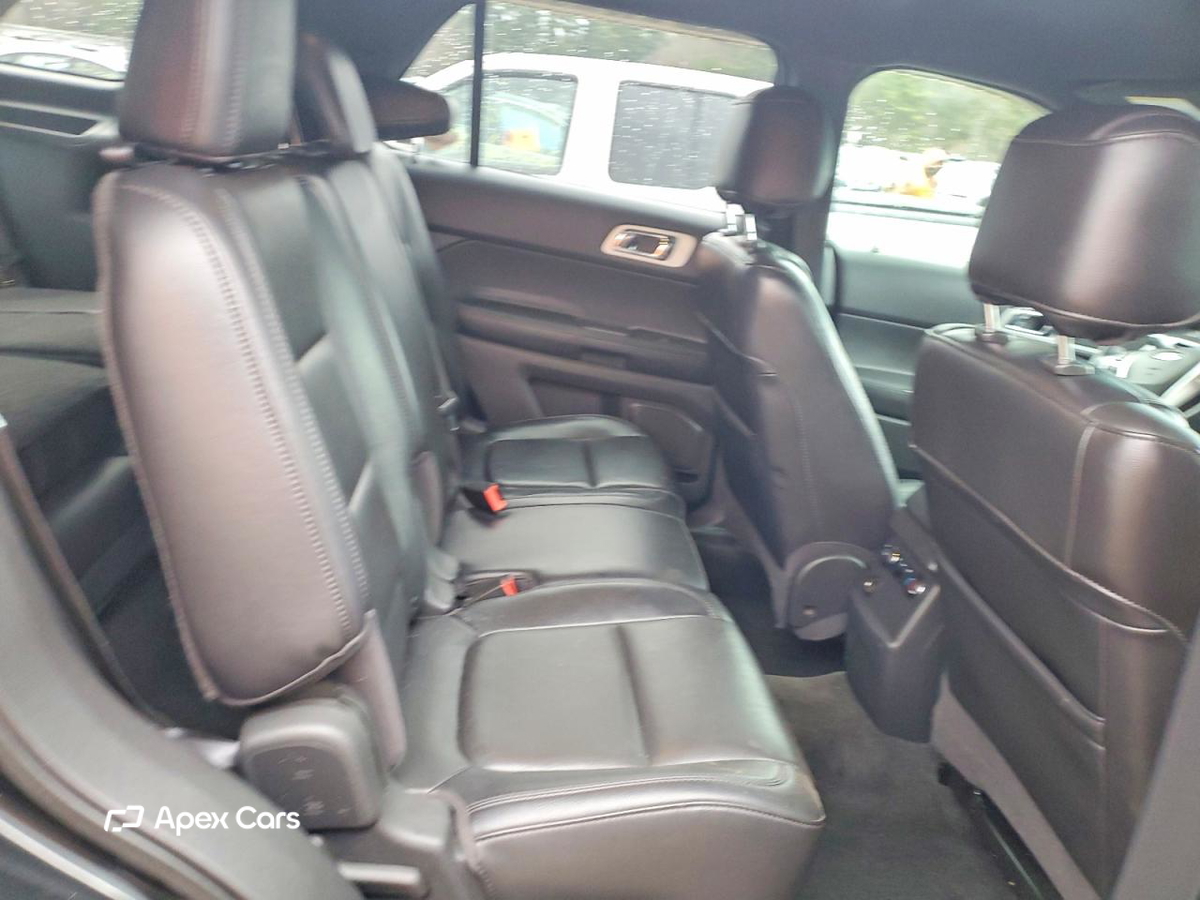 Ford Explorer 2011