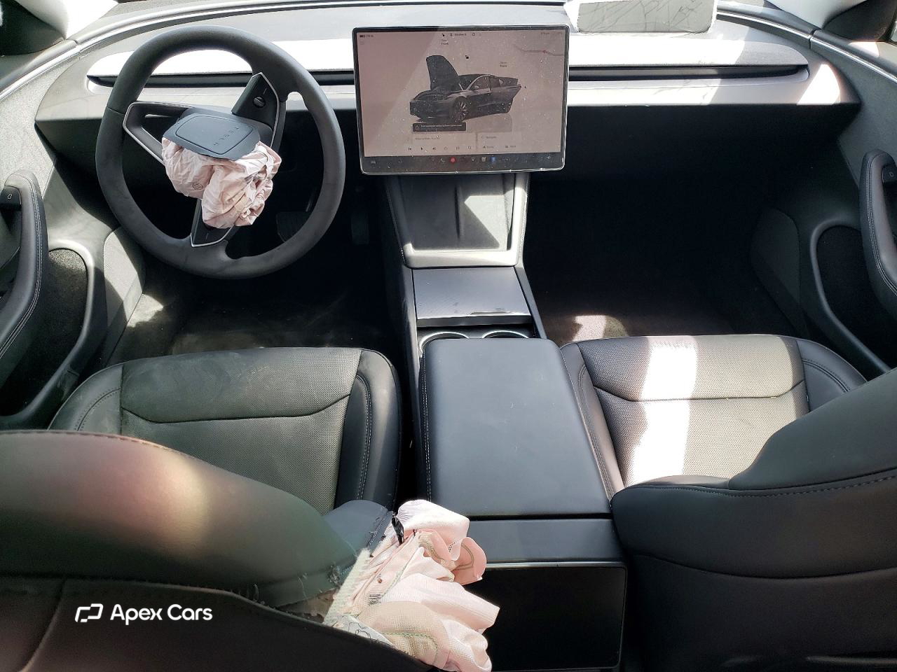 Tesla Model 3 2024