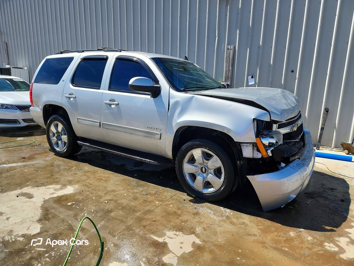 Chevrolet Tahoe 2011