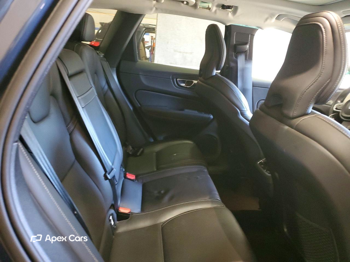 Volvo XC60 2021
