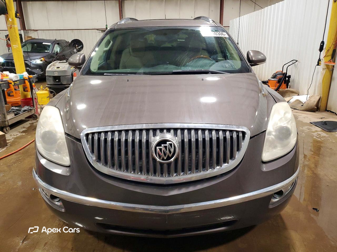 Buick Enclave 2011