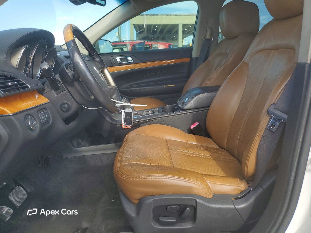 Lincoln MKT 2010