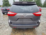 Toyota Sienna 2018