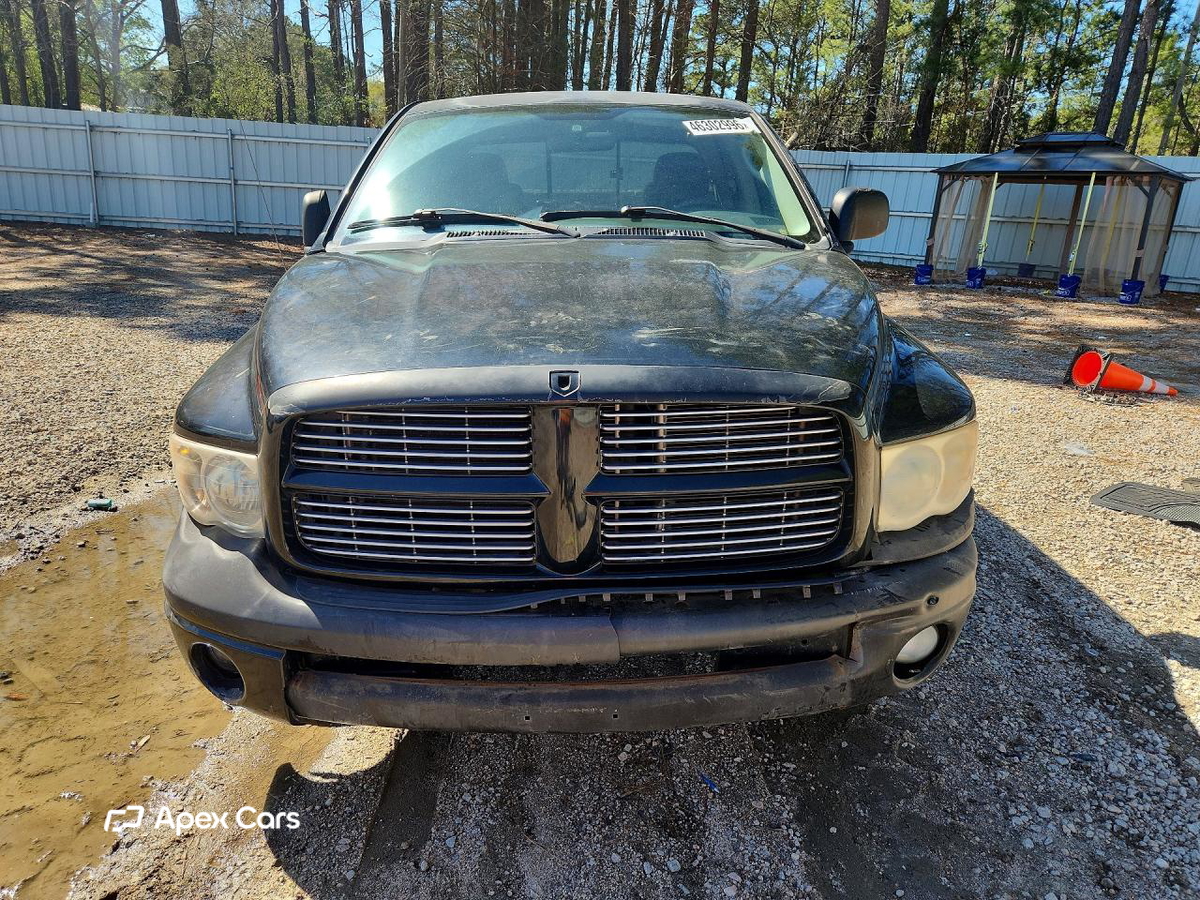 Dodge RAM 2005