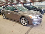Nissan Altima 2014
