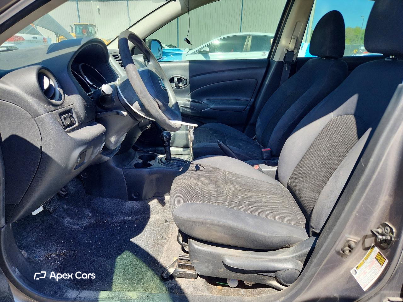 Nissan Versa 2012