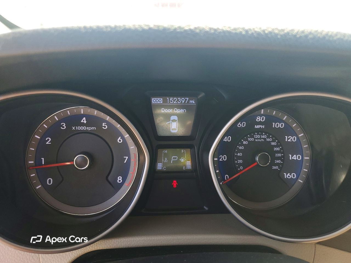 Hyundai Elantra 2013