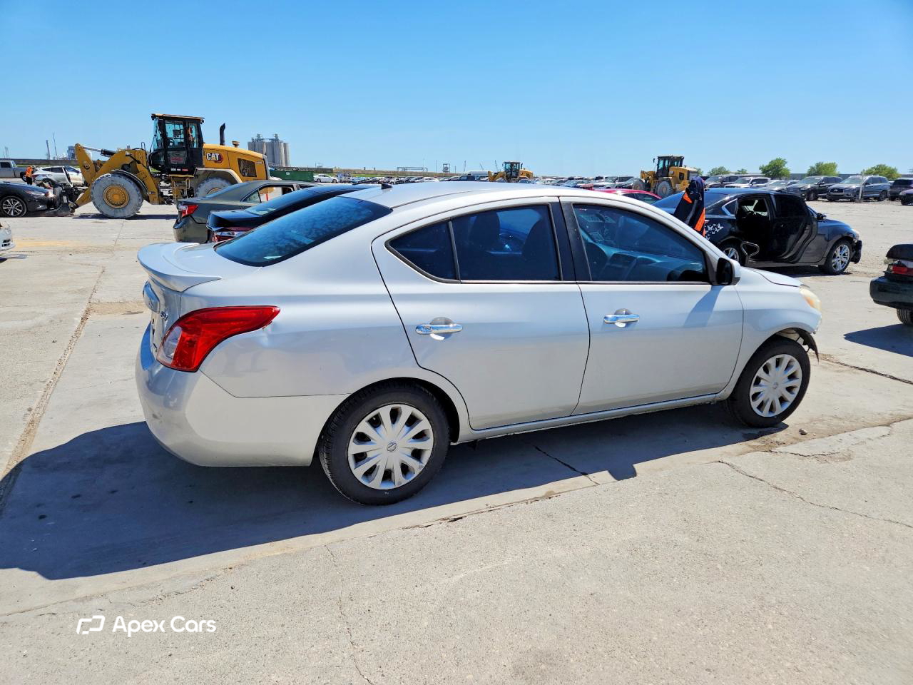 Nissan Versa 2014