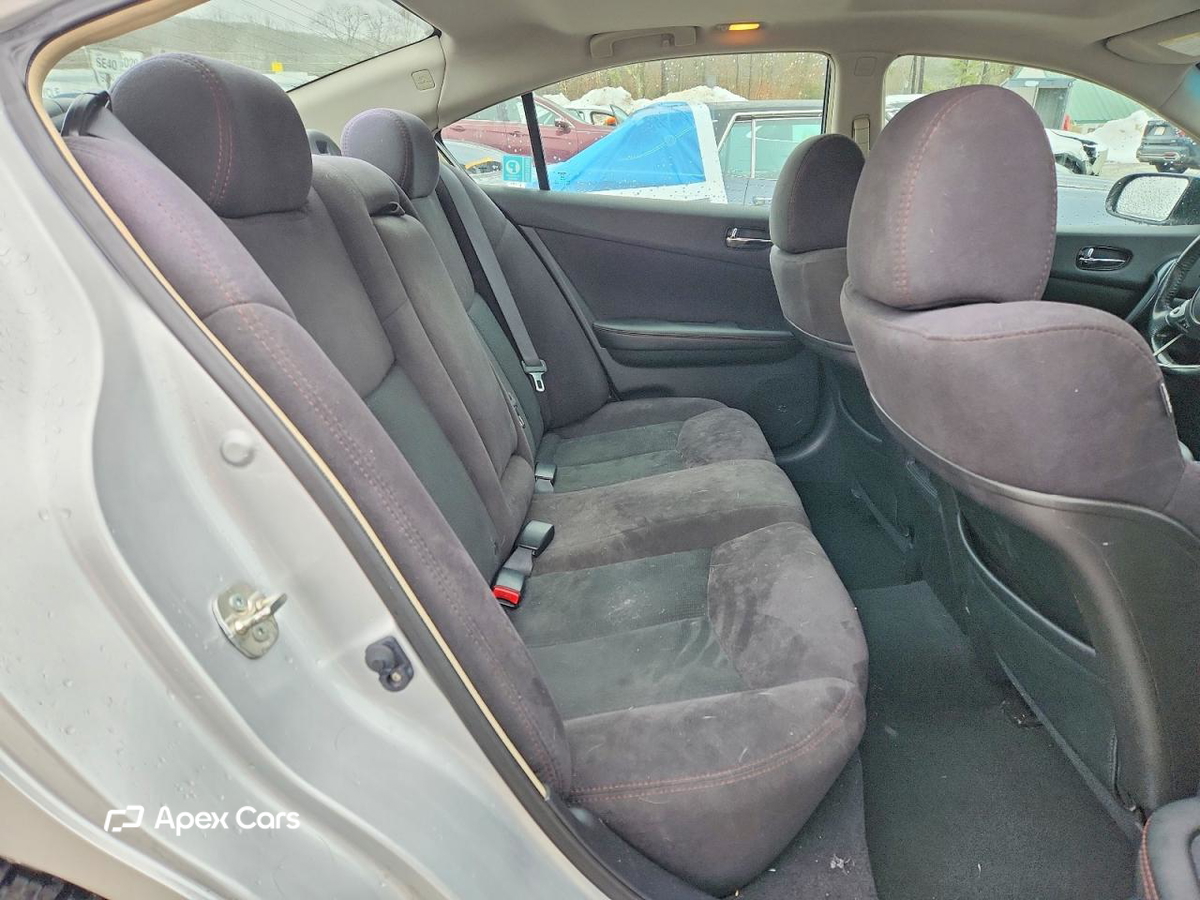Nissan Maxima 2013