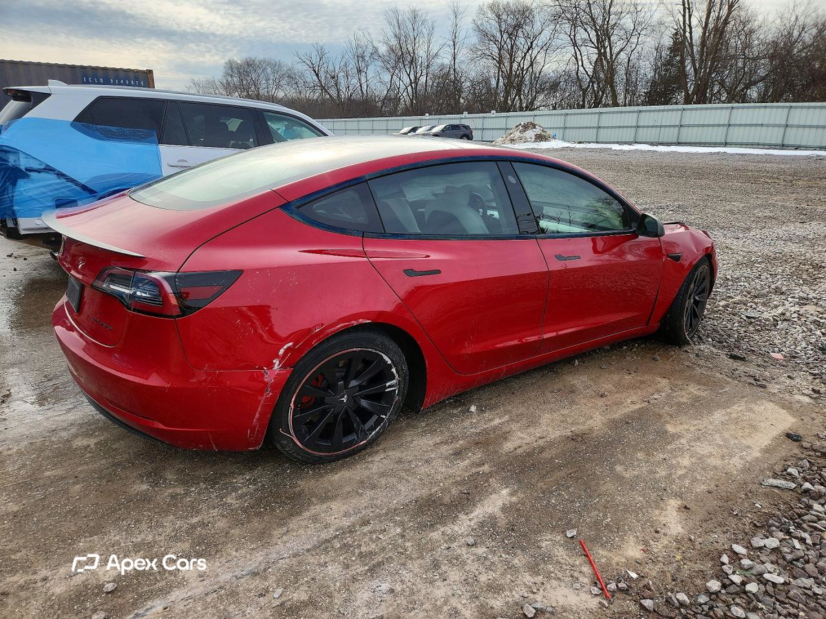 Tesla Model 3 2021