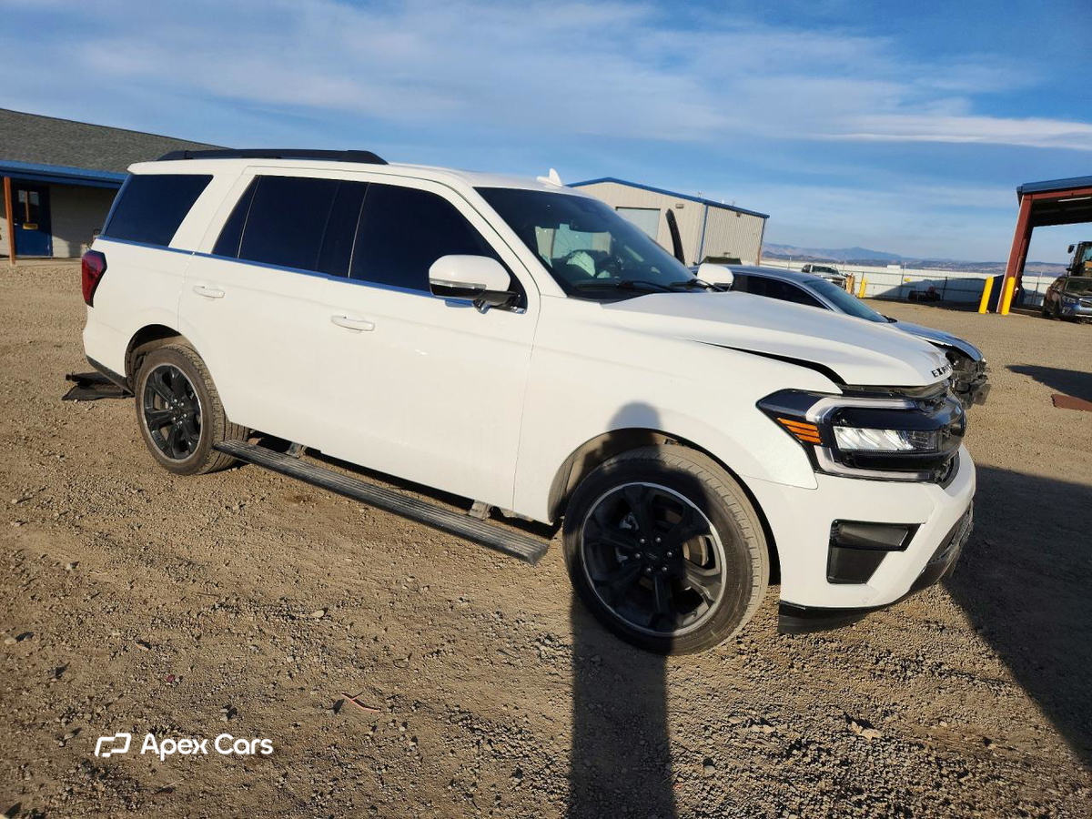 Ford Expedition 2023