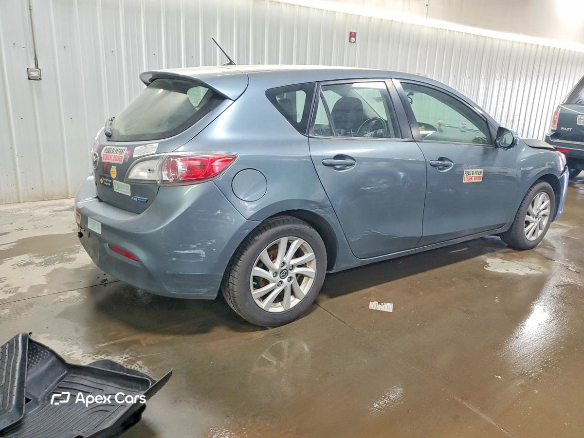 Mazda 3 2013