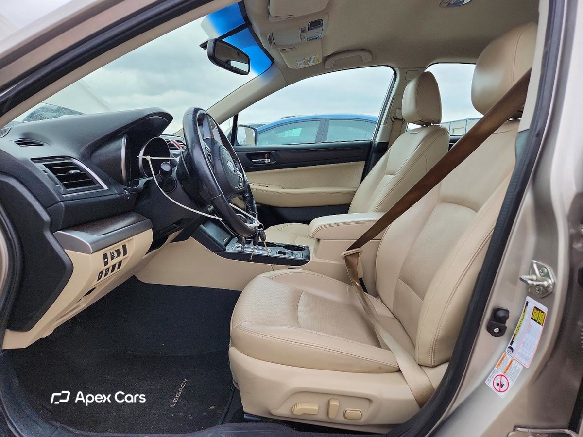 Subaru Legacy 2016