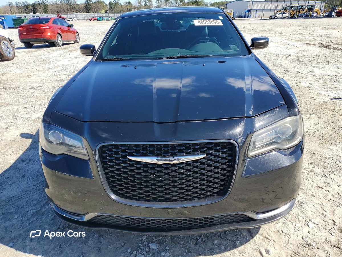 Chrysler 300 2015