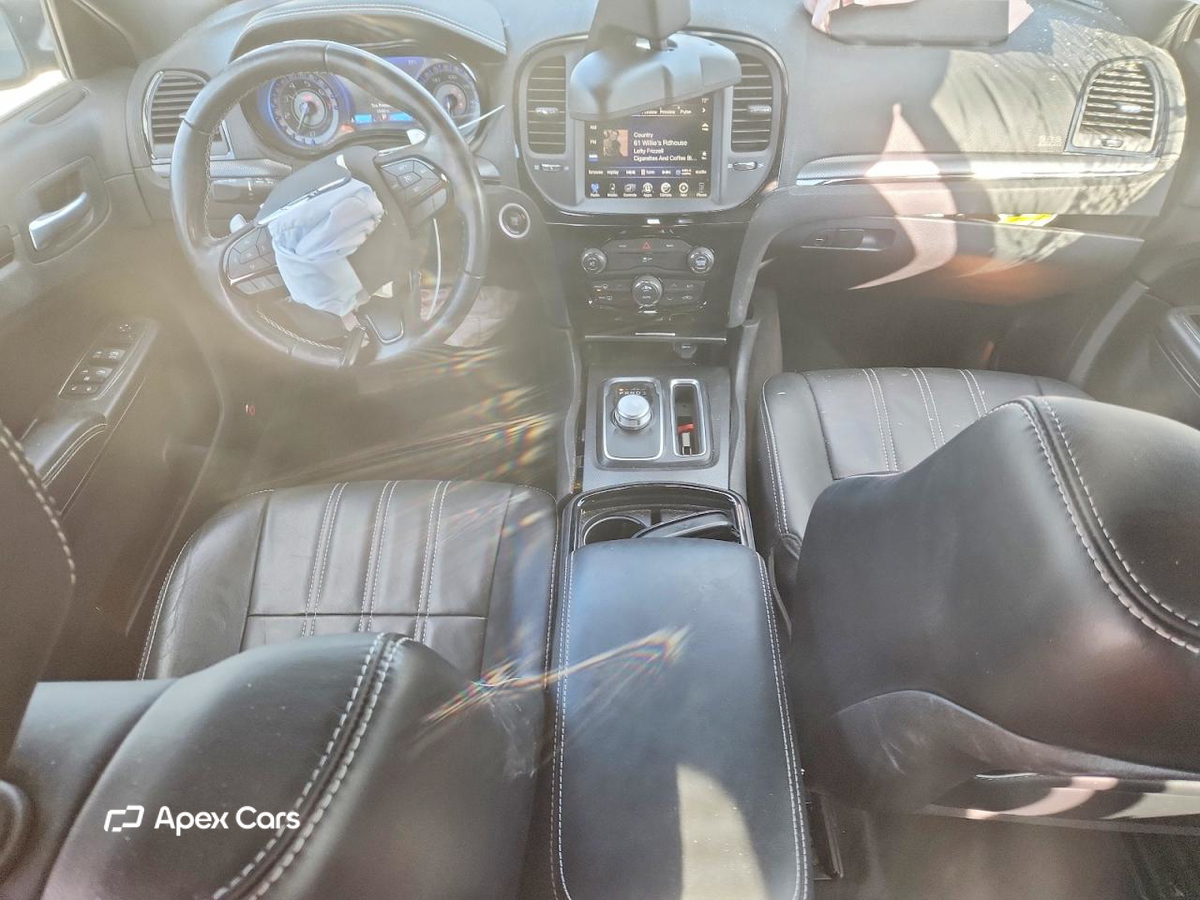 Chrysler 300 2015