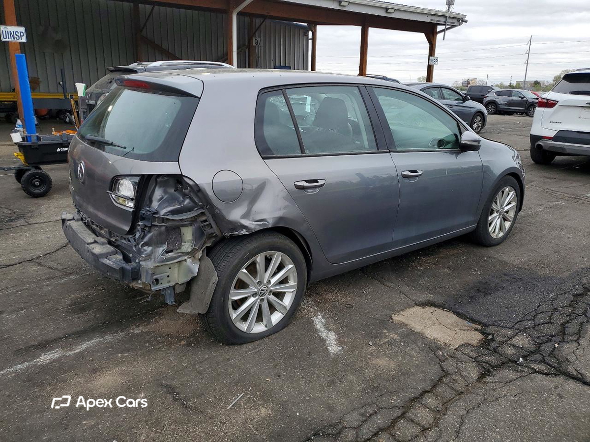 Volkswagen Golf 2010