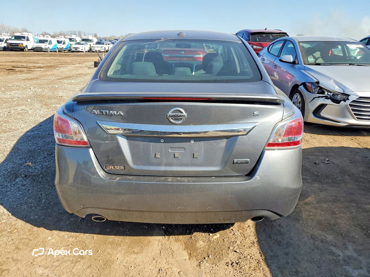 Nissan Altima 2015
