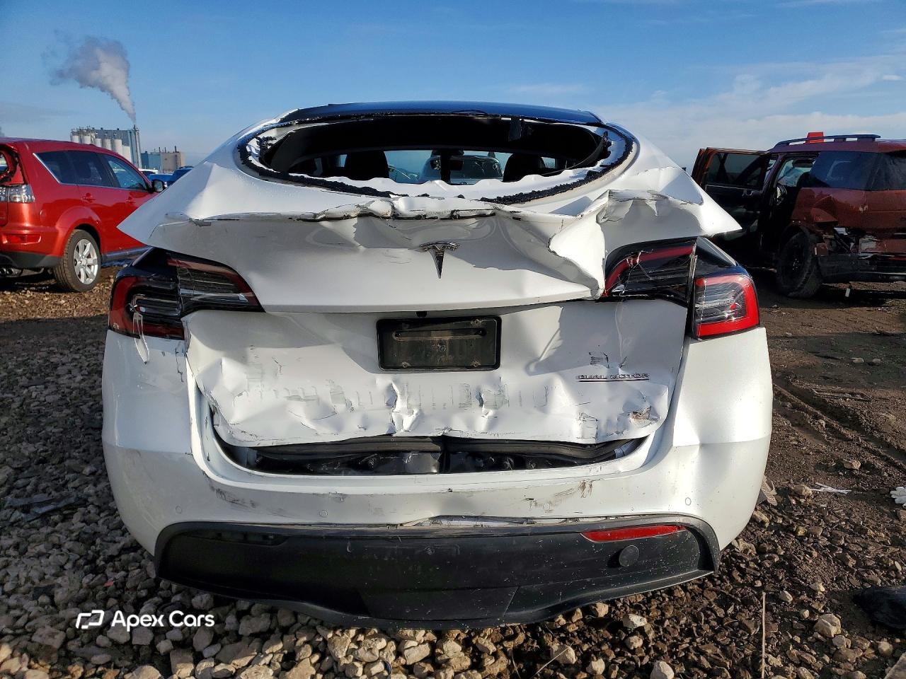 Tesla Model Y 2022