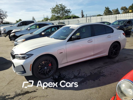 BMW Series 3 2023 - Image 1 of 12