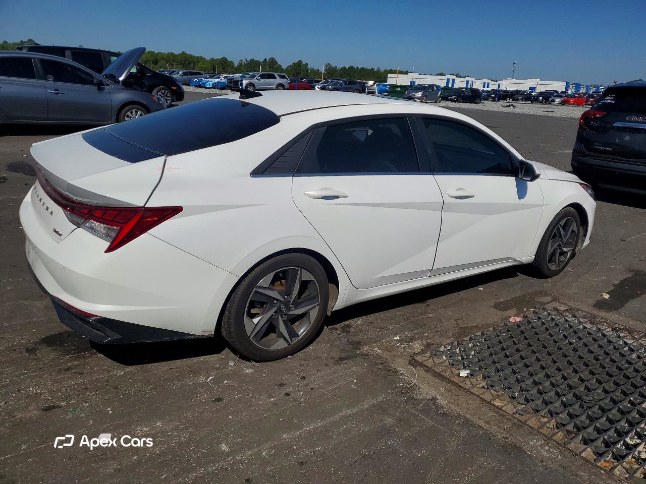 Hyundai Elantra 2021