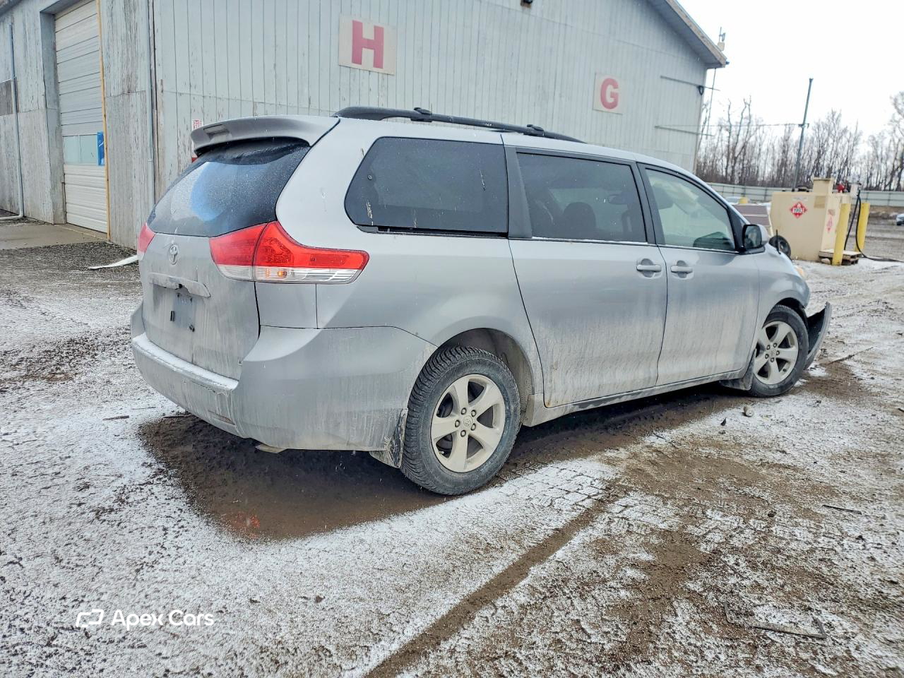 Toyota Sienna 2011