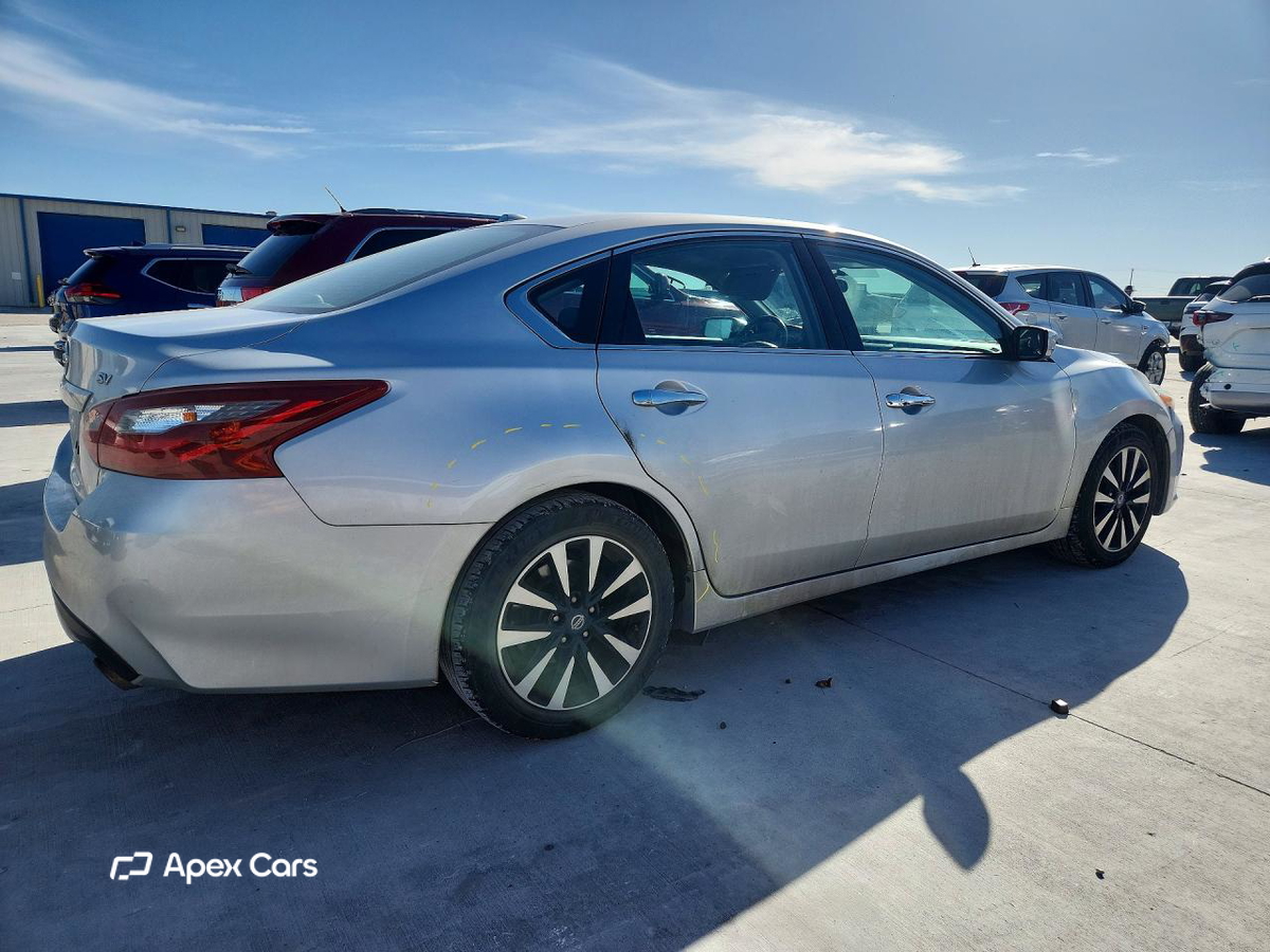Nissan Altima 2018