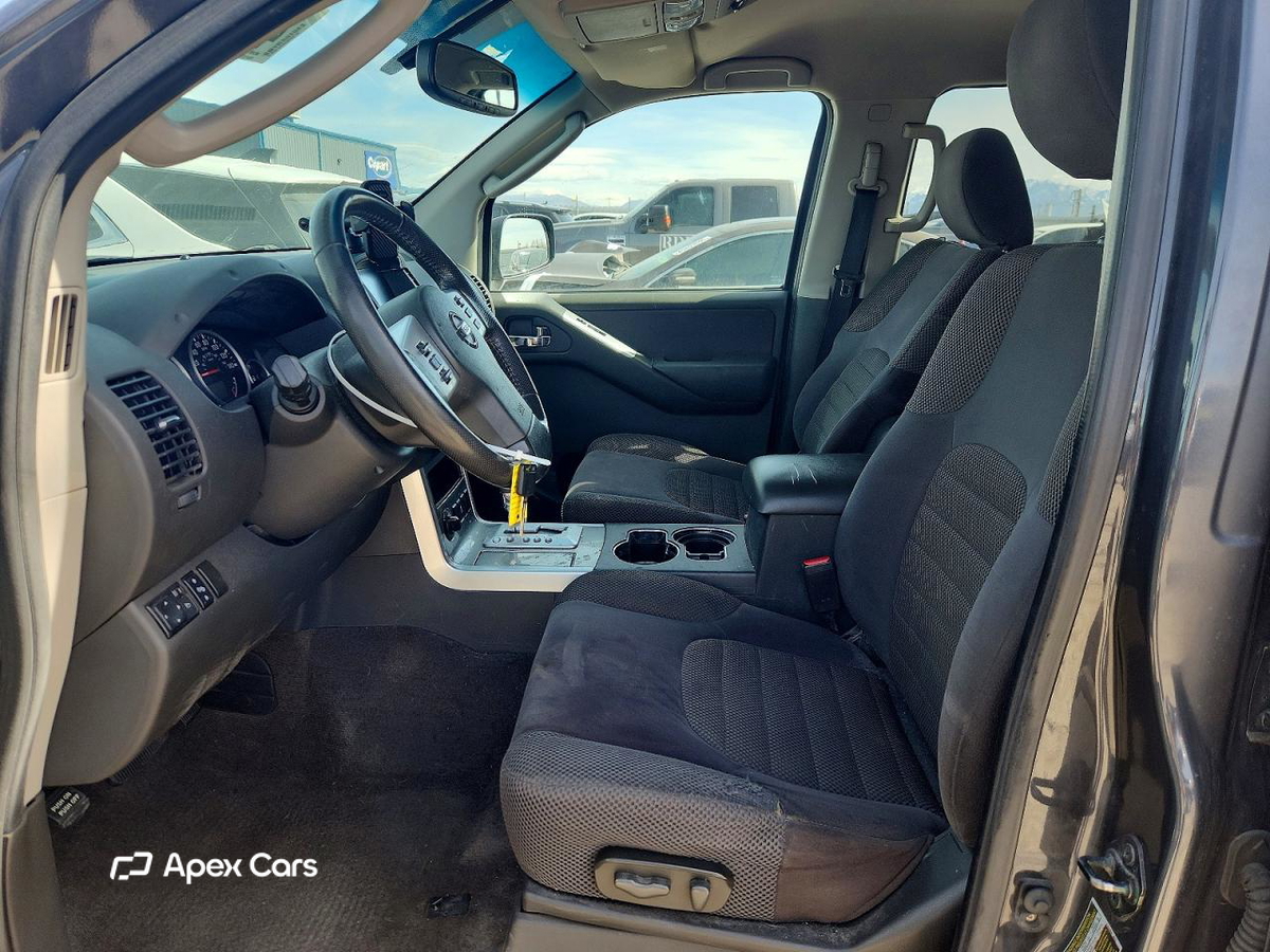 Nissan Pathfinder 2012