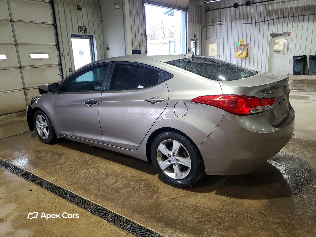 Hyundai Elantra 2013