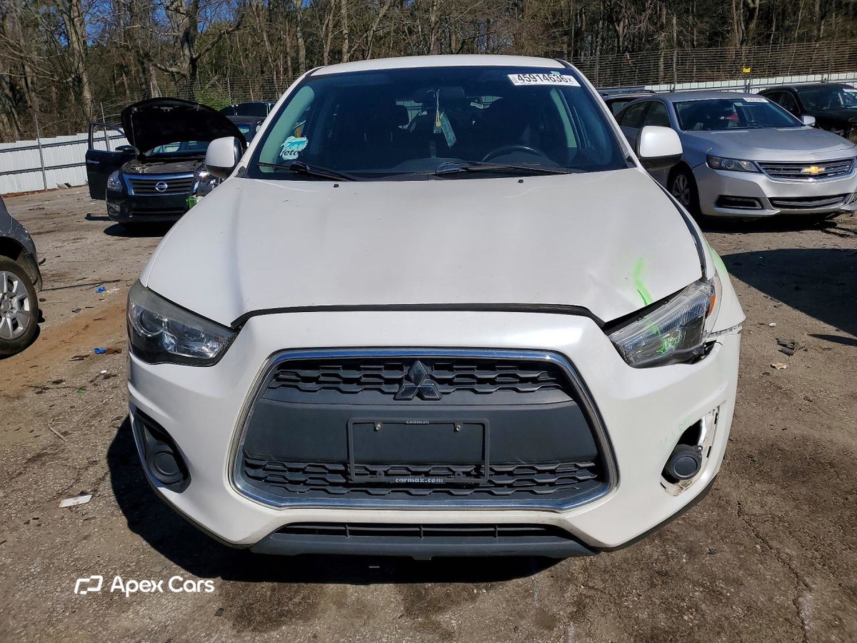 Mitsubishi Outlander 2015