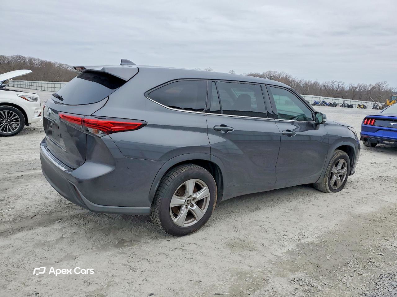Toyota Highlander 2020