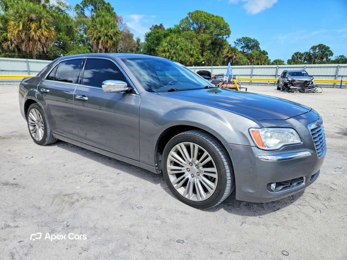 Chrysler 300 2011
