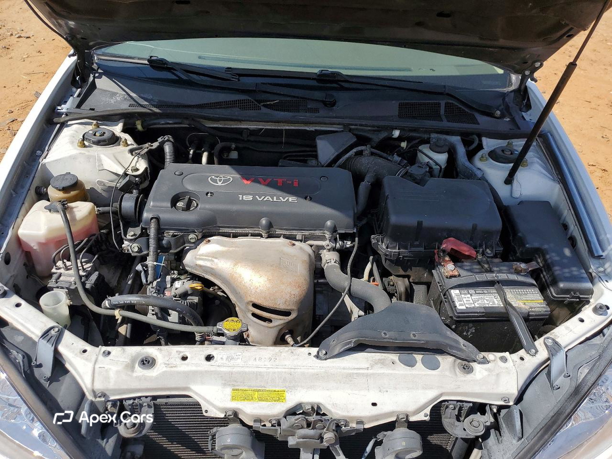 Toyota Camry 2004