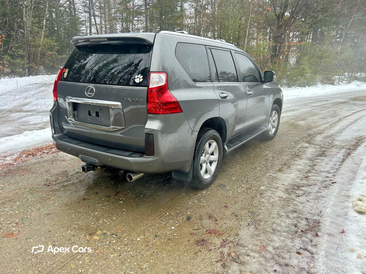 Lexus GX 2011