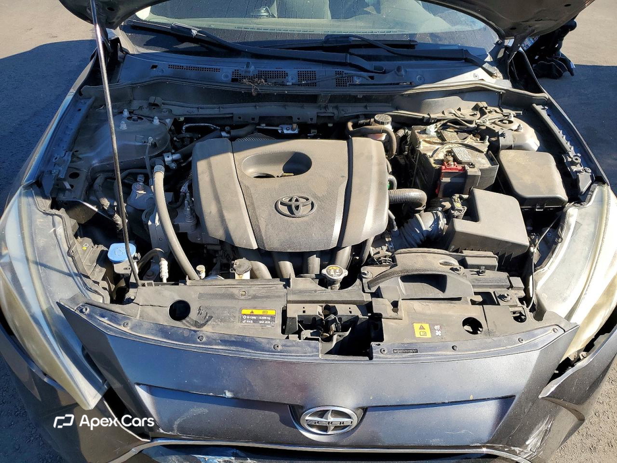 Scion iA 2016