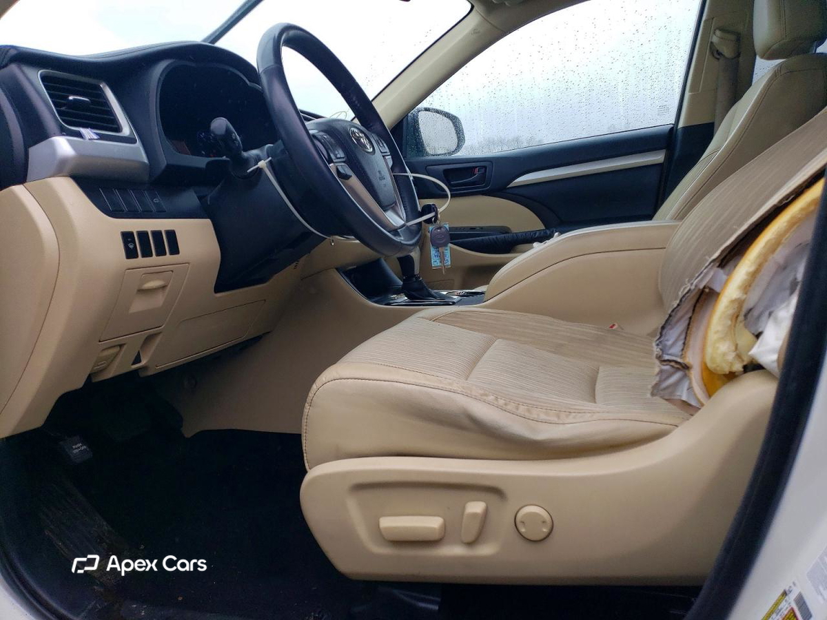 Toyota Highlander 2015