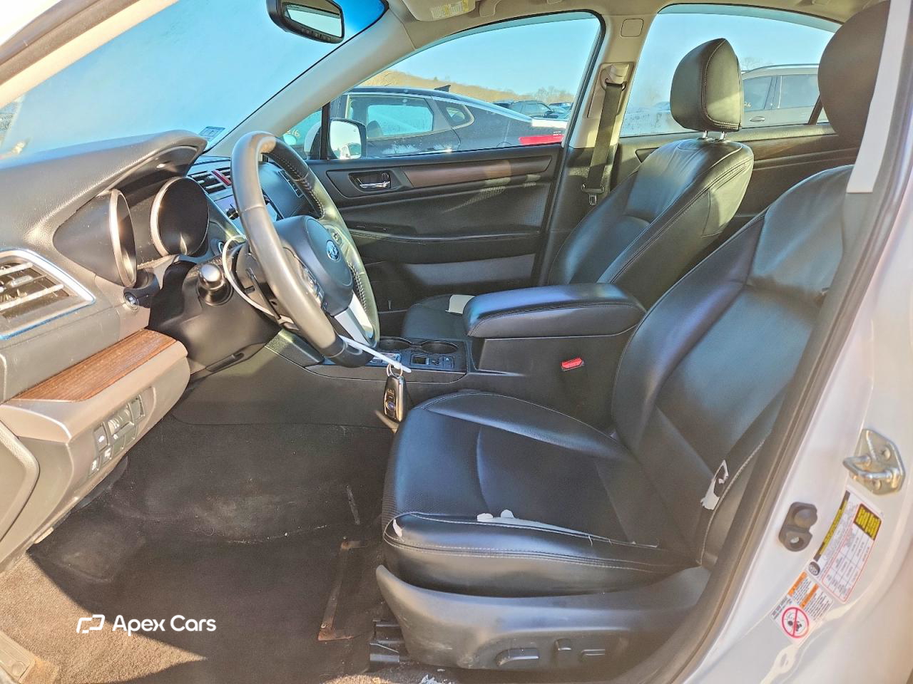 Subaru Legacy 2015