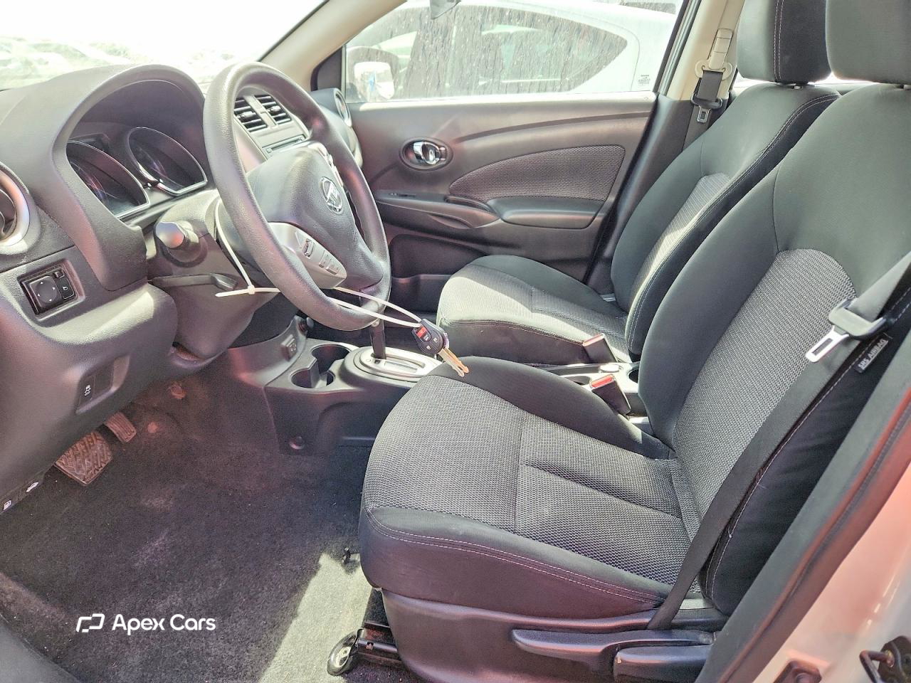 Nissan Versa 2018