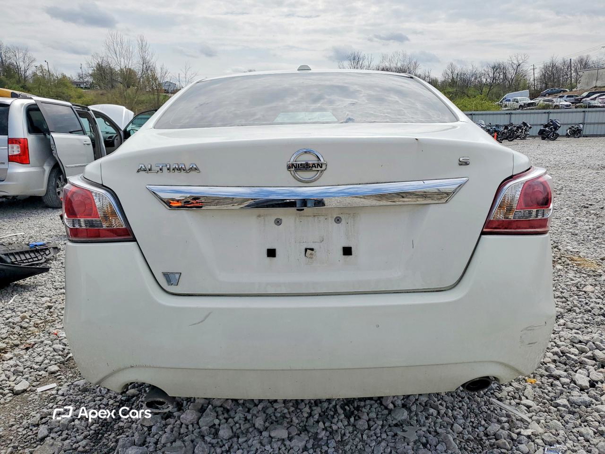 Nissan Altima 2015