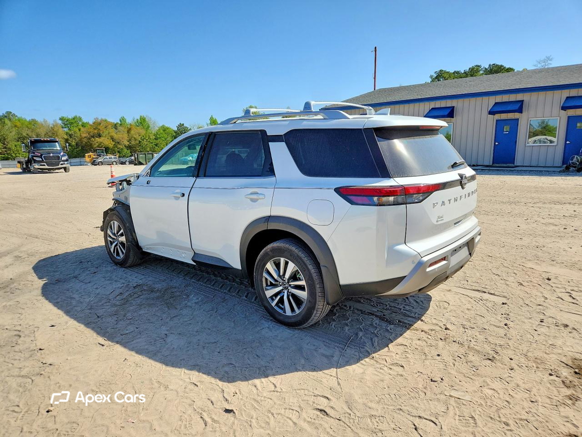 Nissan Pathfinder 2025