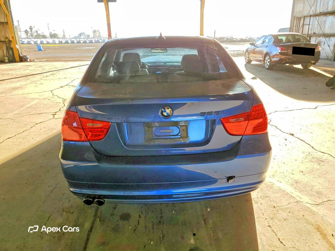 BMW Series 3 2010