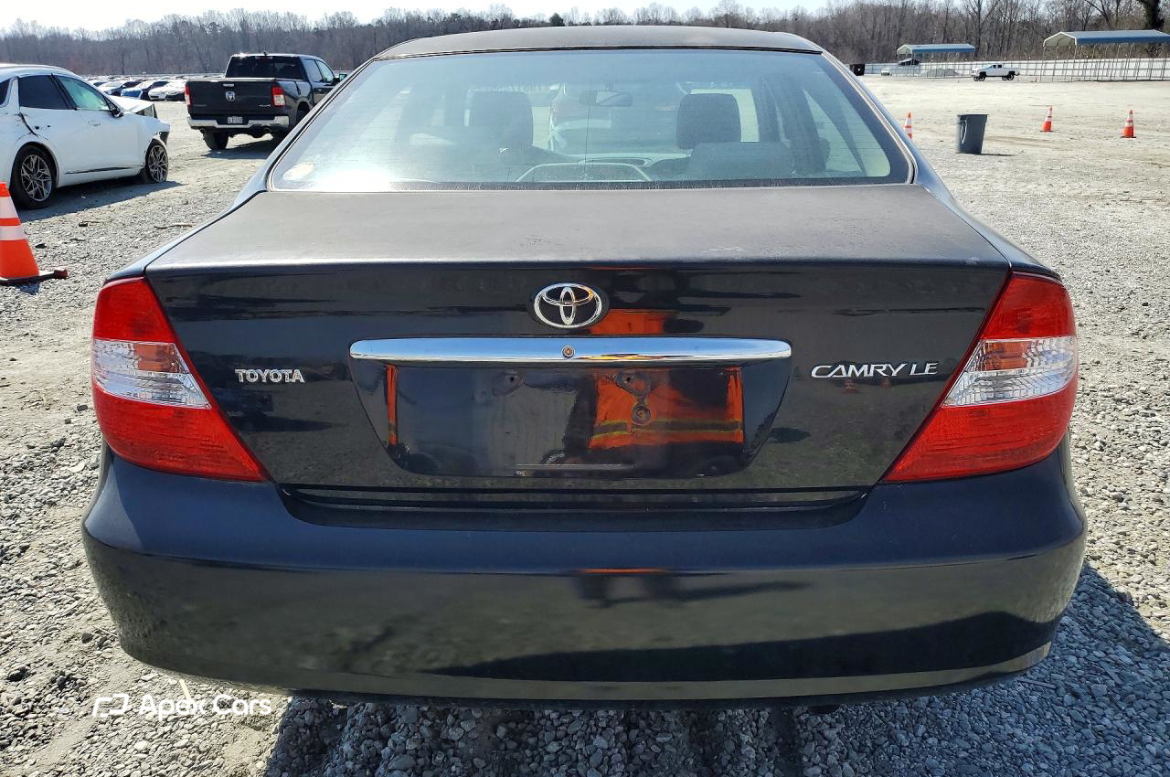 Toyota Camry 2004