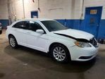 Chrysler 200 2012