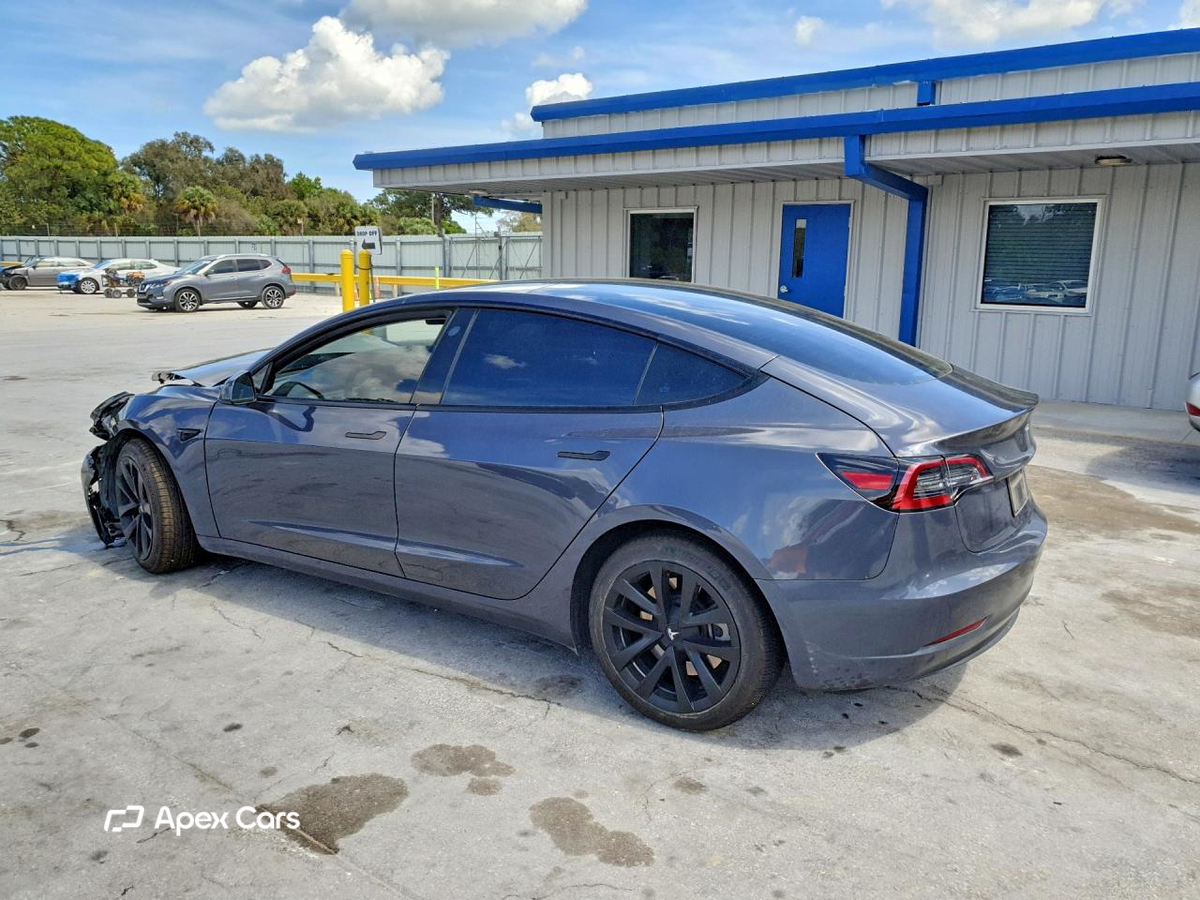 Tesla Model 3 2023